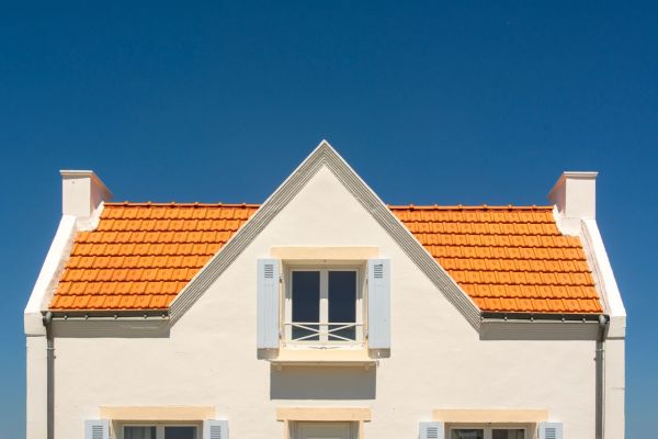Ravalement de façade à marseille : la solution sur mesure pfm